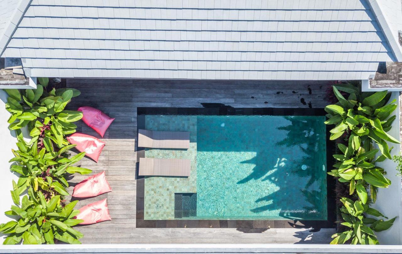 Lys By Alfred In Bali *
